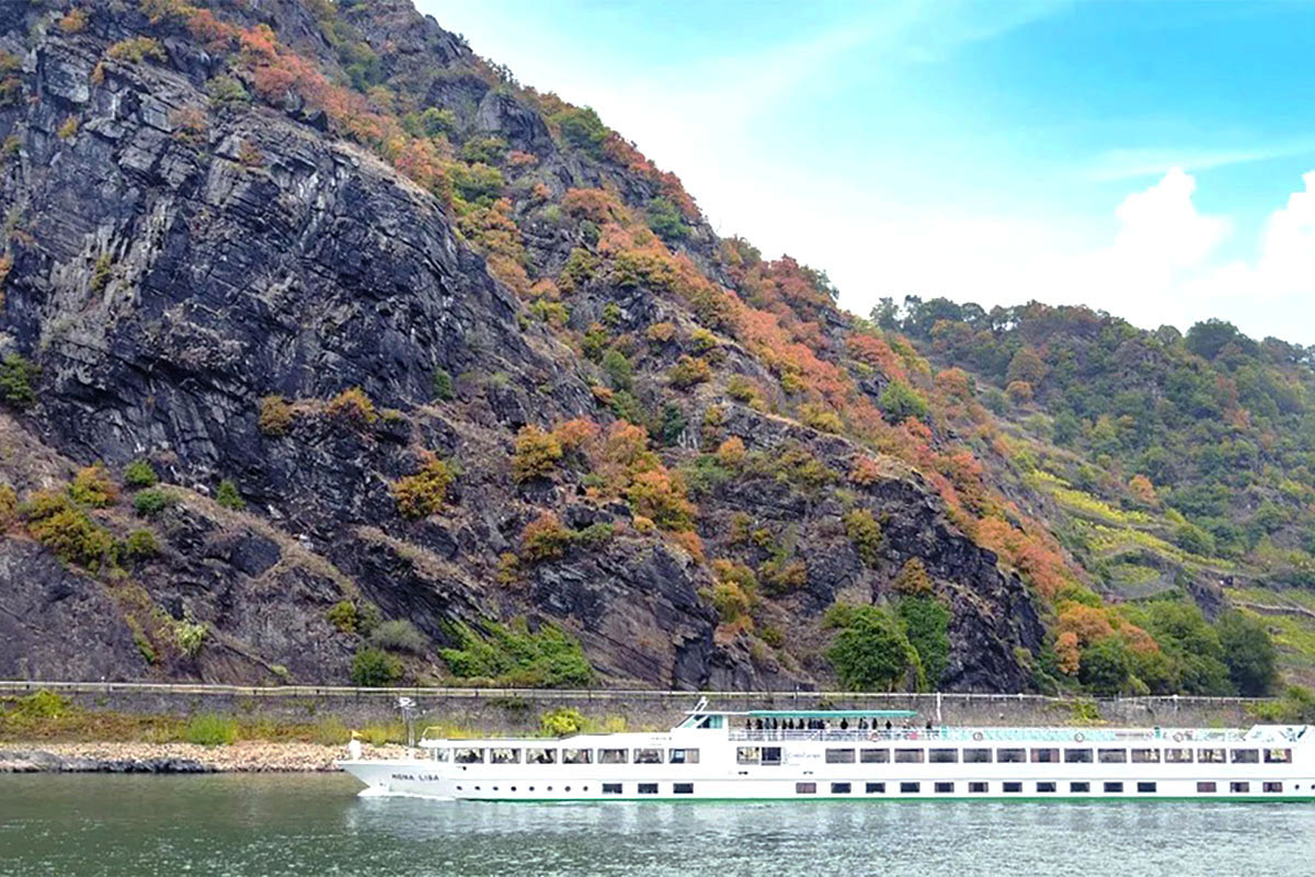 Croisi Europe 荷蘭鬱金香 萊茵城堡 河輪11天